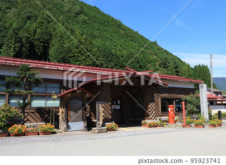 Takayama Main Line Hida Kosaka Station 95923741
