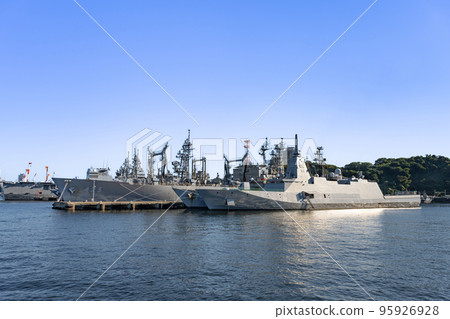 神奈川縣橫須賀市橫須賀海軍港口之旅 神奈川縣橫須賀市橫須賀海軍港口之旅 95926928