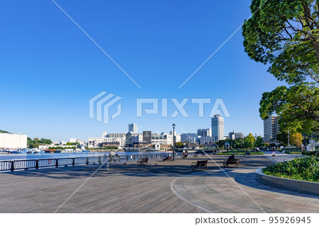 神奈川縣橫須賀市維爾尼公園橫須賀港 95926945