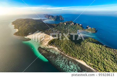 Aerial view of Laem Tong Beach or Laemtong bay in koh Phi Phi, Krabi, Thailand 95928613