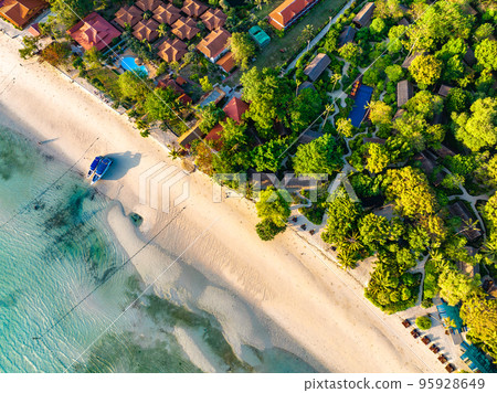 Aerial view of Laem Tong Beach or Laemtong bay in koh Phi Phi, Krabi, Thailand 95928649