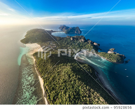 Aerial view of Laem Tong Beach or Laemtong bay in koh Phi Phi, Krabi, Thailand 95928656
