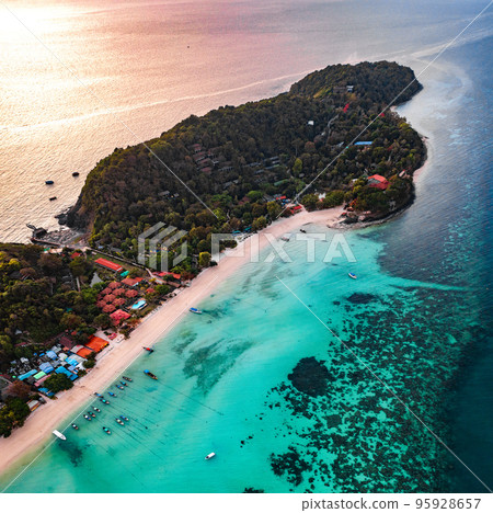 Aerial view of Laem Tong Beach or Laemtong bay in koh Phi Phi, Krabi, Thailand 95928657