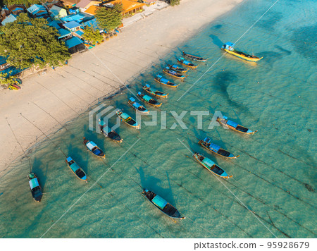 Aerial view of Laem Tong Beach or Laemtong bay in koh Phi Phi, Krabi, Thailand Aerial view of Laem Tong Beach or Laemtong bay in koh Phi Phi, Krabi, Thailand 95928679