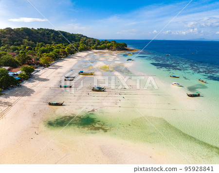 Aerial view of Laem Tong Beach or Laemtong bay in koh Phi Phi, Krabi, Thailand 95928841