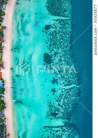 Aerial view of Laem Tong Beach or Laemtong bay in koh Phi Phi, Krabi, Thailand Aerial view of Laem Tong Beach or Laemtong bay in koh Phi Phi, Krabi, Thailand 95928877