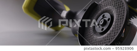 Powerful circular saw equipment for construction works. 95928906