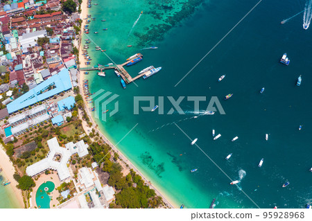 Aerial view of Loh Dalum and tonsai beach in koh Phi Phi islands, Krabi, Thailand Aerial view of Loh Dalum and tonsai beach in koh Phi Phi islands, Krabi, Thailand 95928968