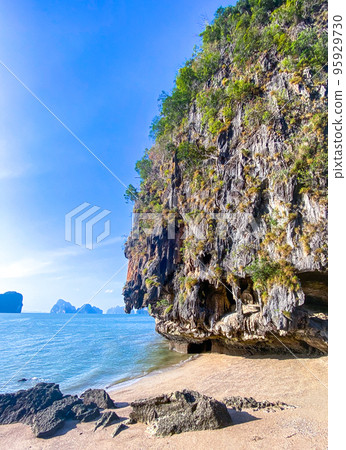 James Bond island or Khao Phing Kan or Ko Ta Pu in Phang Nga, Thailand 95929730