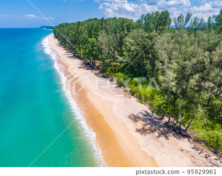 Aerial view of Khao Lampi Hat Thai Mueang National Park in Khao Lak, Phang Nga, Thailand 95929961