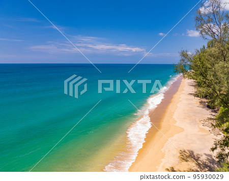 Aerial view of Khao Lampi Hat Thai Mueang National Park in Khao Lak, Phang Nga, Thailand 95930029