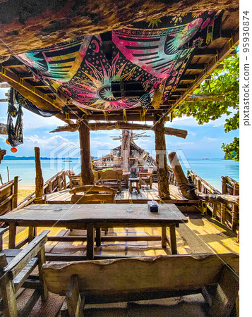 Old wooden pirate boat on the beach in Koh Phayam, Ranong, Thailand 95930874