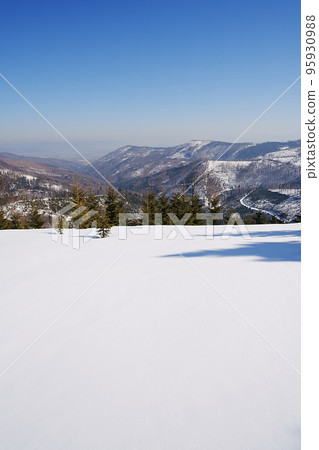 White landscape at Silesian Beskid on european Bialy Krzyz in Poland White landscape at Silesian Beskid on european Bialy Krzyz in Poland 95930988