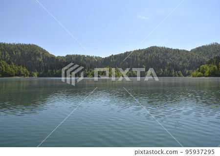 Lake Lokve 95937295