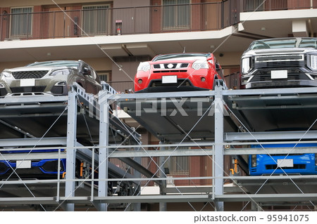 機械停車場圖片 95941075