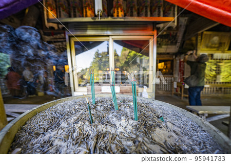 Niryubu-ji Temple,高澤觀音轄區,一座由北條雅子捐贈的帶有寶塔的寺廟 Niryubu-ji Temple,高澤觀音轄區,一座由北條雅子捐贈的帶有寶塔的寺廟 95941783
