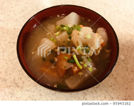 味噌湯 95943162