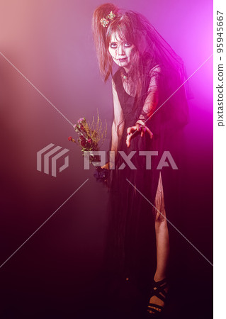 halloween costume tragic bride halloween costume tragic bride 95945667