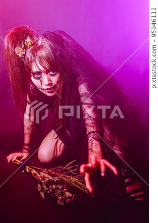 萬聖節服裝太美的悲劇新娘殭屍女孩 萬聖節服裝太美的悲劇新娘殭屍女孩 95946111
