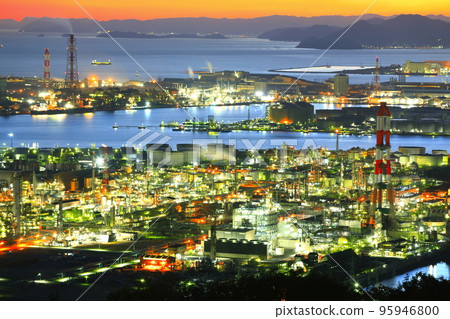 [岡山縣]水島工業園區的夜景 95946800