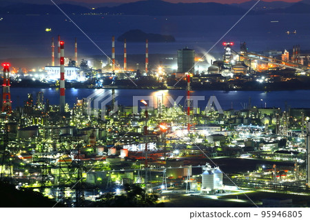 [岡山縣]水島工業園區的夜景 95946805