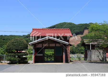 Geibi Line, Yagami Station 95947169