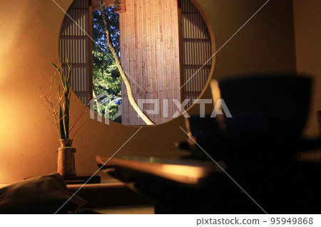 Japanese style night 95949868
