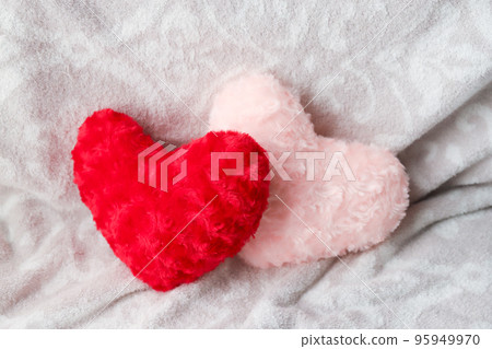 Heart-shaped object image of affection 95949970