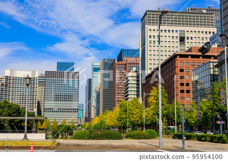 Business district along Hibiya Street, Marunouchi, Chiyoda Ward, Tokyo Business district along Hibiya Street, Marunouchi, Chiyoda Ward, Tokyo 95954100
