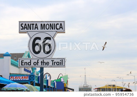 Santa Monica Beach in Los Angeles 95954736