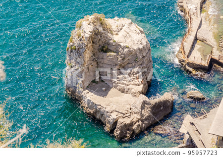 Rock on the Mediterranean Sea near Sorrento, Italy 95957723