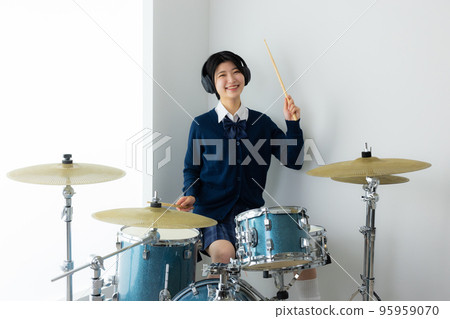 鼓手高中女生鼓班 95959070