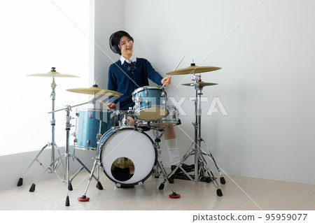 鼓手高中女生鼓班 95959077