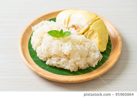 Durian sticky rice on plate 95960864