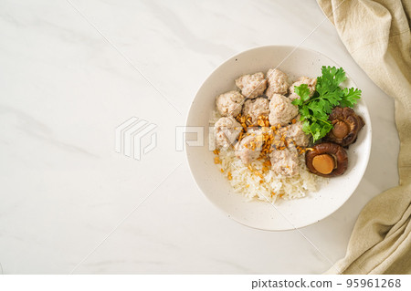 Dried Rice Porridge with Boiled Pork Bowl 95961268