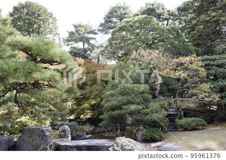 京都皇宮的Oike花園 京都皇宮的Oike花園 95961376