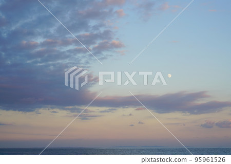 海岸 月亮 海 小原 海岸 月亮 海 小原 95961526