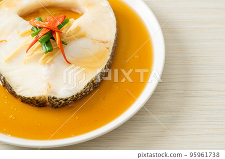 Steamed Cod Fish with Soy Sauce 95961738