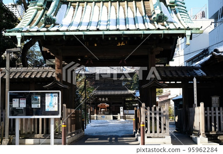 與Ako Roshi有關的泉岳寺 與Ako Roshi有關的泉岳寺 95962284