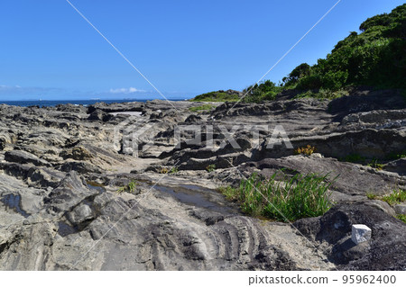 城島和淡崎的岩石之地 城島和淡崎的岩石之地 95962400