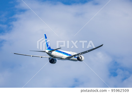 Passenger plane, airplane, All Nippon Airways, Boeing 777 that took off from Narita Airport 95962509