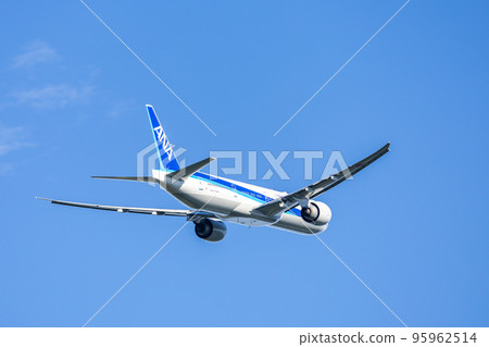 從成田機場起飛的客機、飛機、全日空、波音777 95962514
