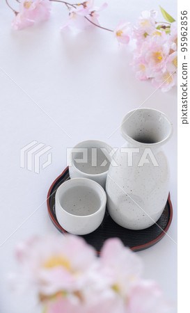 櫻花與清酒 | 日本櫻花觀賞圖 櫻花與清酒 | 日本櫻花觀賞圖 95962856