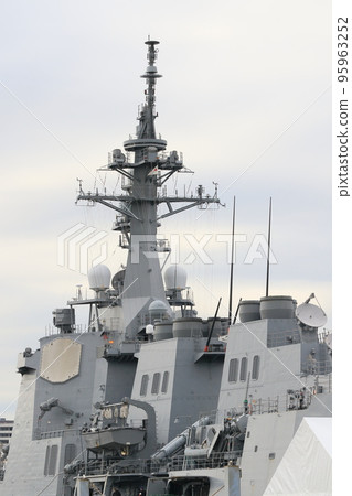 Bridge of Aegis destroyer Escort vessel Maritime Self-Defense Force Bridge Bridge of Aegis destroyer Escort vessel Maritime Self-Defense Force Bridge 95963252