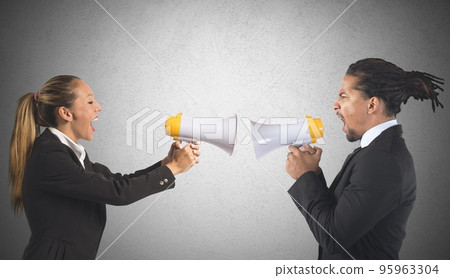 Screaming for power Screaming for power 95963304