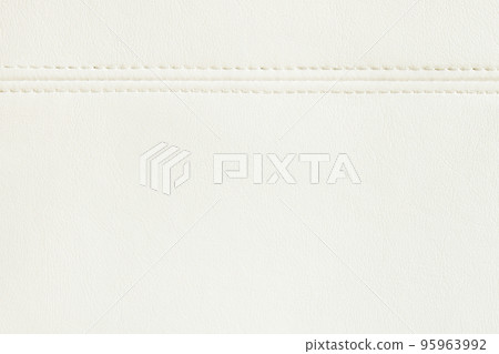 White leather texture background 95963992