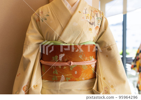 和服 和服 95964296