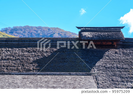 本陣遺址的茅草屋頂 95975209