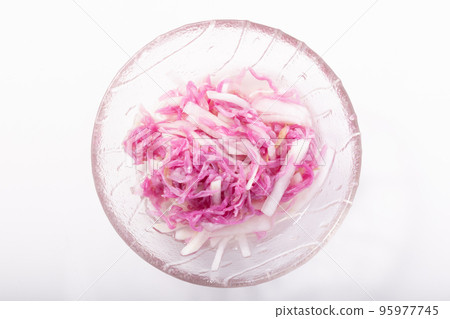 Sweet and Sour Pickled Chrysanthemums from Yamagata Prefecture 95977745