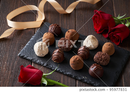 Valentine's Chocolate 95977831